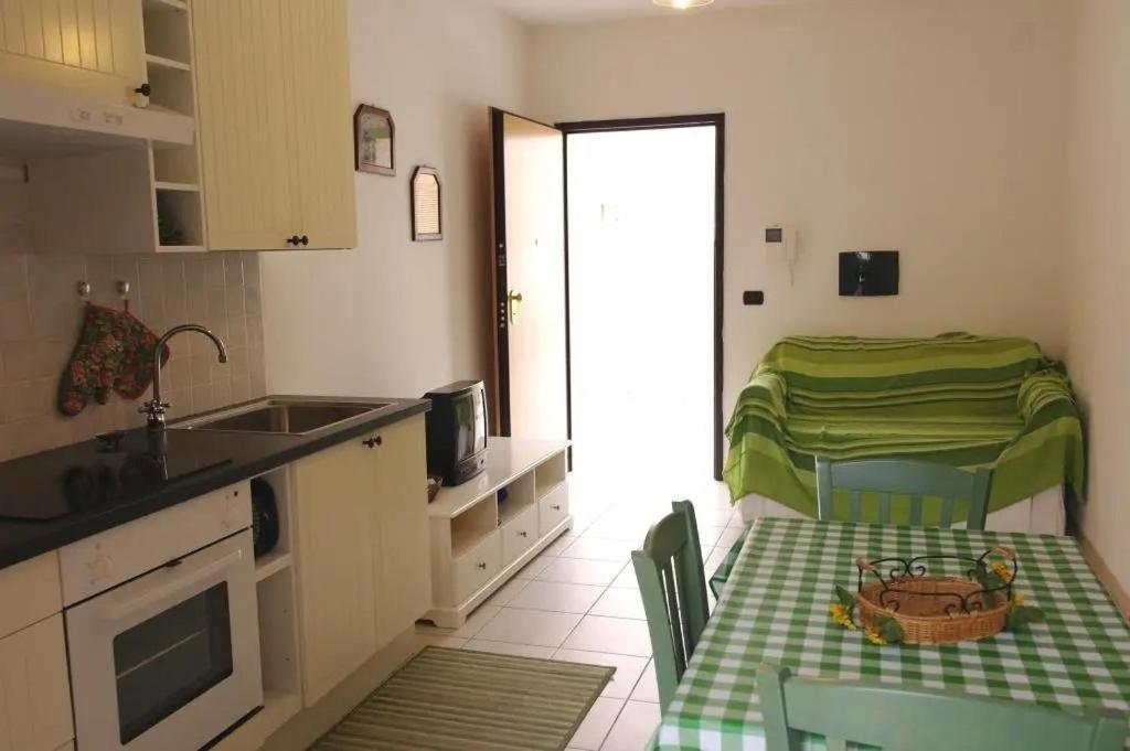 Appartamenti Ginevra Santa Maria al Bagno Luaran gambar
